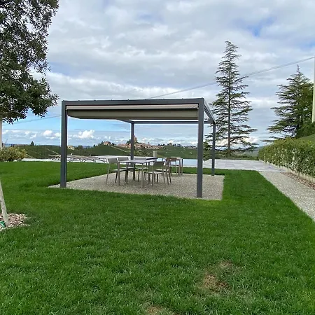 Radici Apartamento Serralunga d'Alba