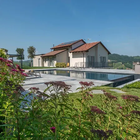 Radici Apartamento Serralunga d'Alba
