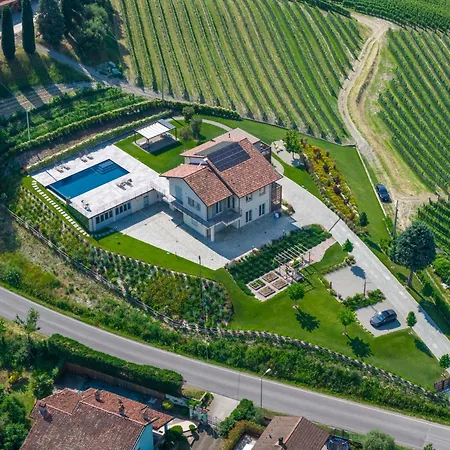 Radici * Serralunga d'Alba